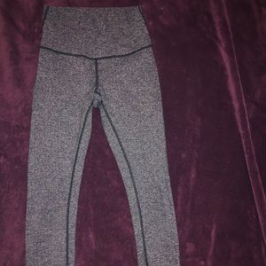 Lululemon ⅞ Wunder under herringbone leggings